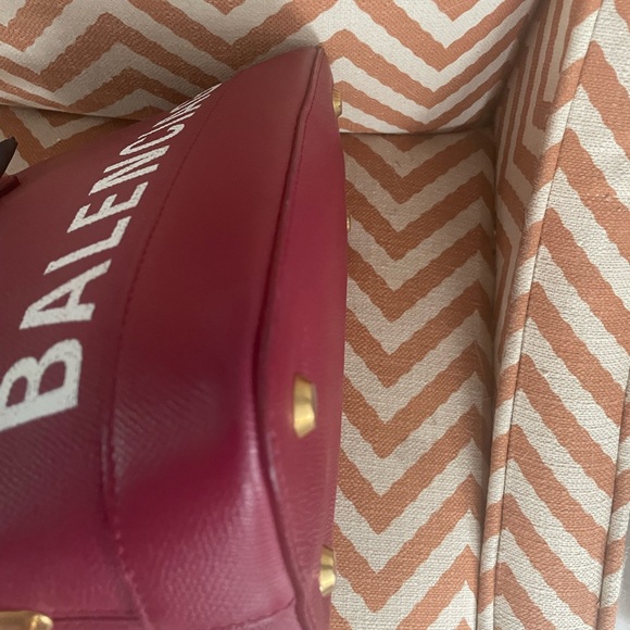 Balenciaga Ville - Picture 10 of 11